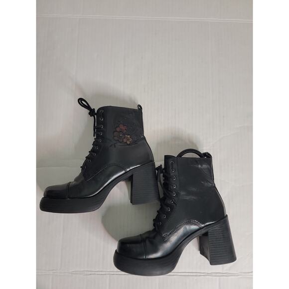 VGT No Boundaries 90s Y2K Black Chunky Platform Heel Boots Lace Up 7 Goth Grunge - Picture 9 of 14
